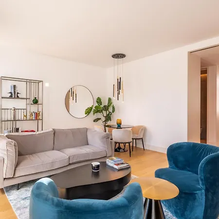 Flh Liberdade Balcony Ii Lägenhet *